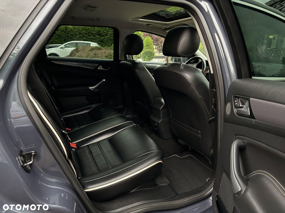 Ford Mondeo 2.0 TDCi Titanium S - 11