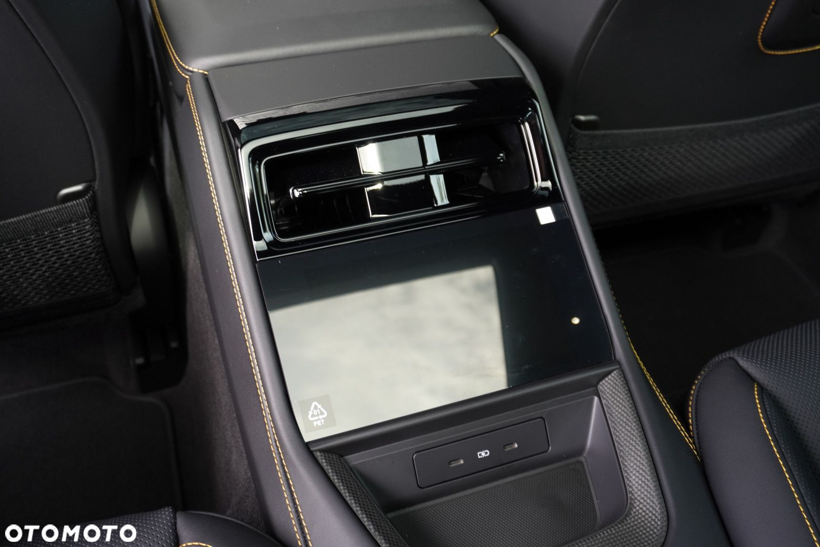 Porsche Panamera - 16