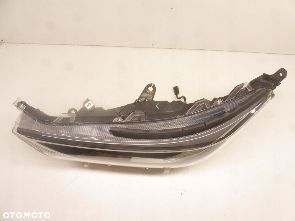 rav4 v lampa przód prawa full led oe w4043 - 3