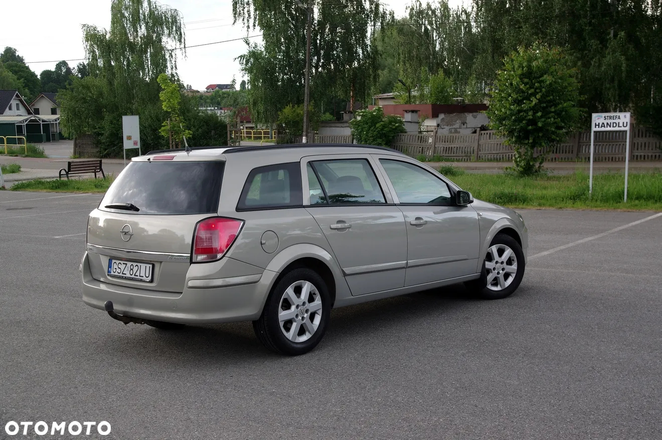 Opel Astra 1.6 Caravan Enjoy - 2