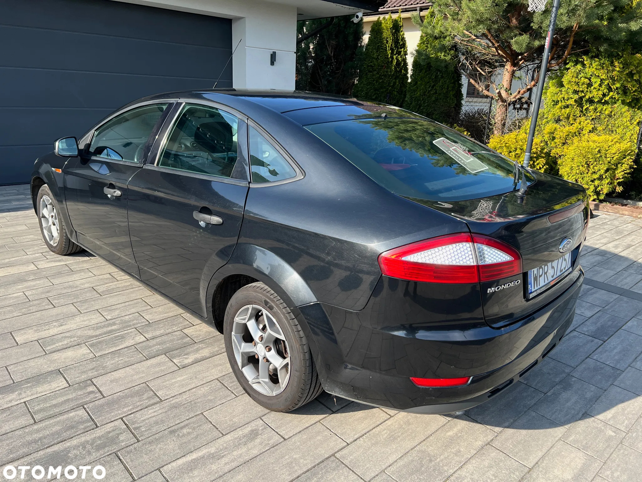 Ford Mondeo 1.8 TDCi Ambiente - 4