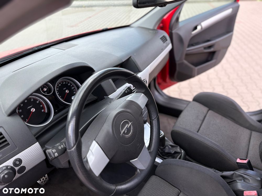 Opel Astra 2.0 T Sport - 18