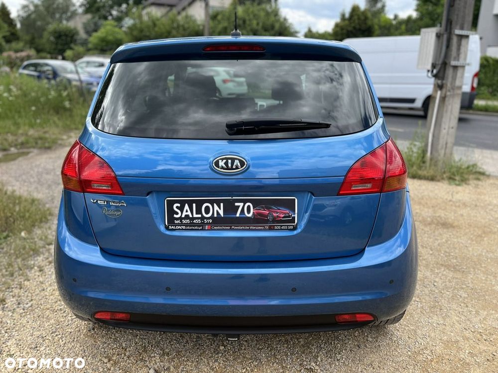 Kia Venga - 9