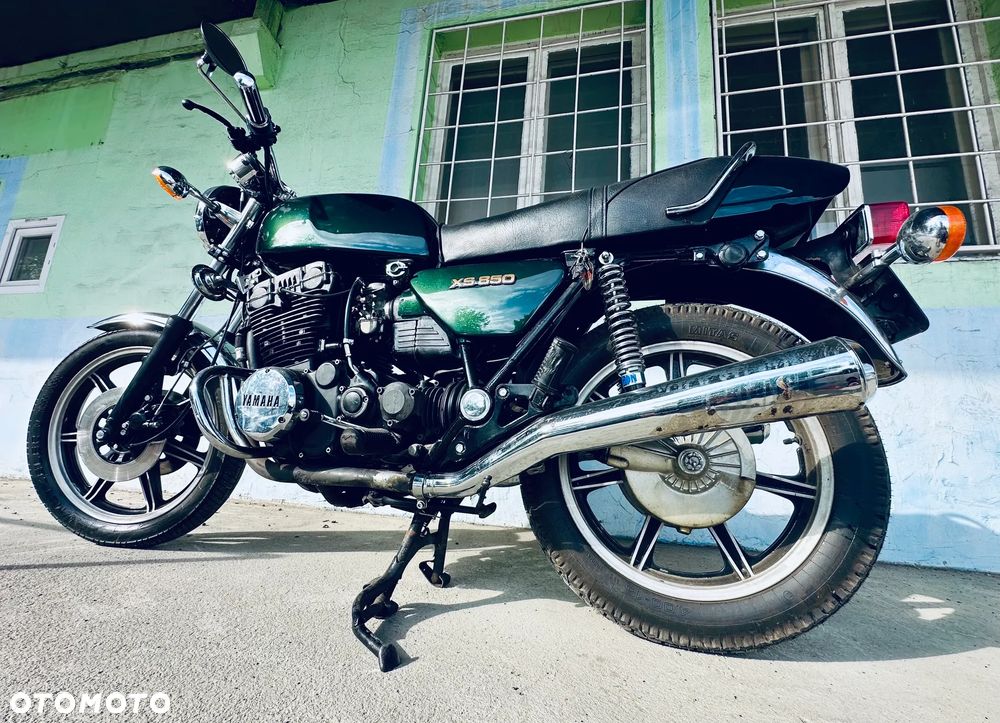 Yamaha XS - 6