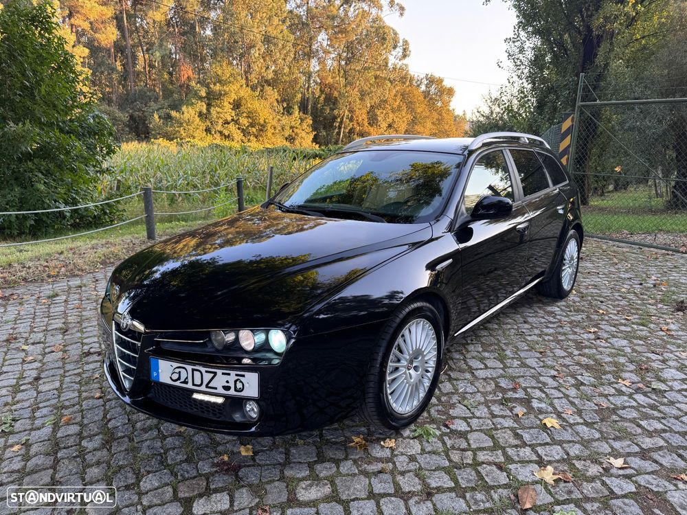 Alfa Romeo 159 Sportwagon 1.9 JTDm 16V Sportiva - 5