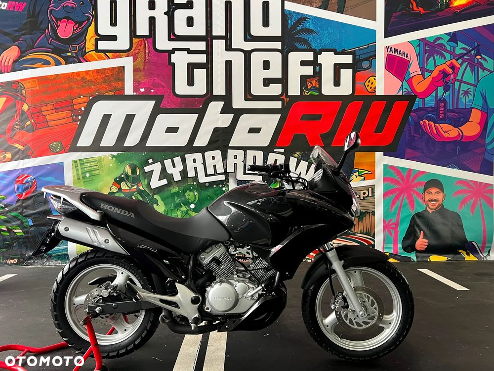 Honda XL - 3