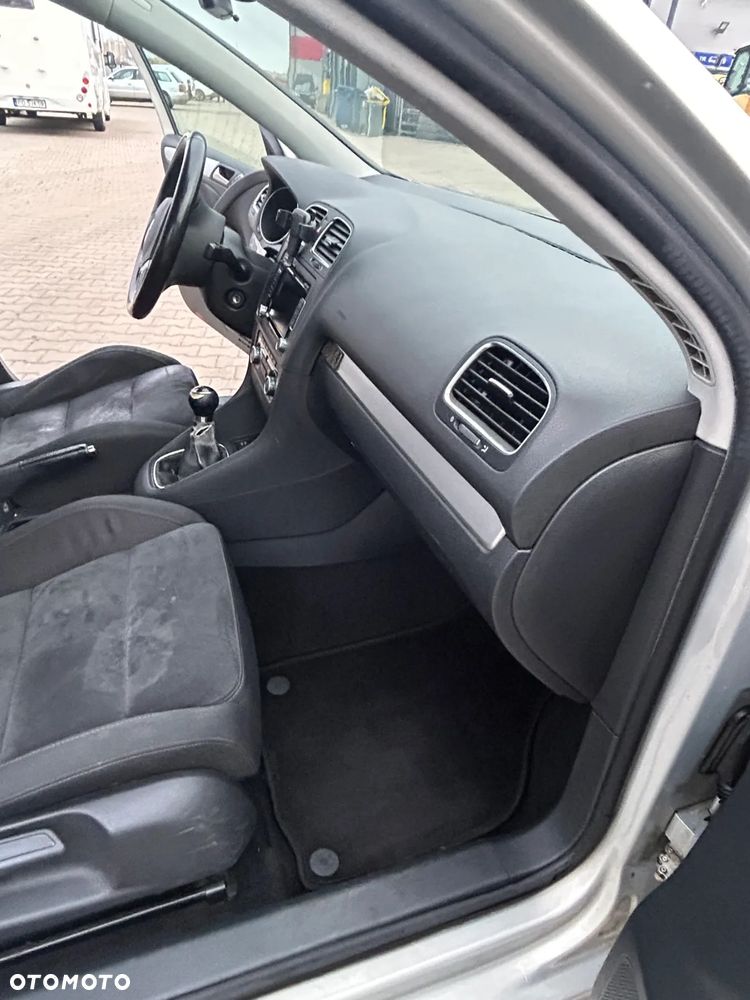 Volkswagen Golf 1.4 TSI Highline - 21