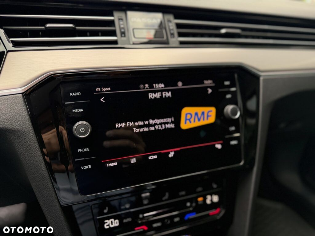 Volkswagen Passat 2.0 TDI EVO Elegance DSG - 27