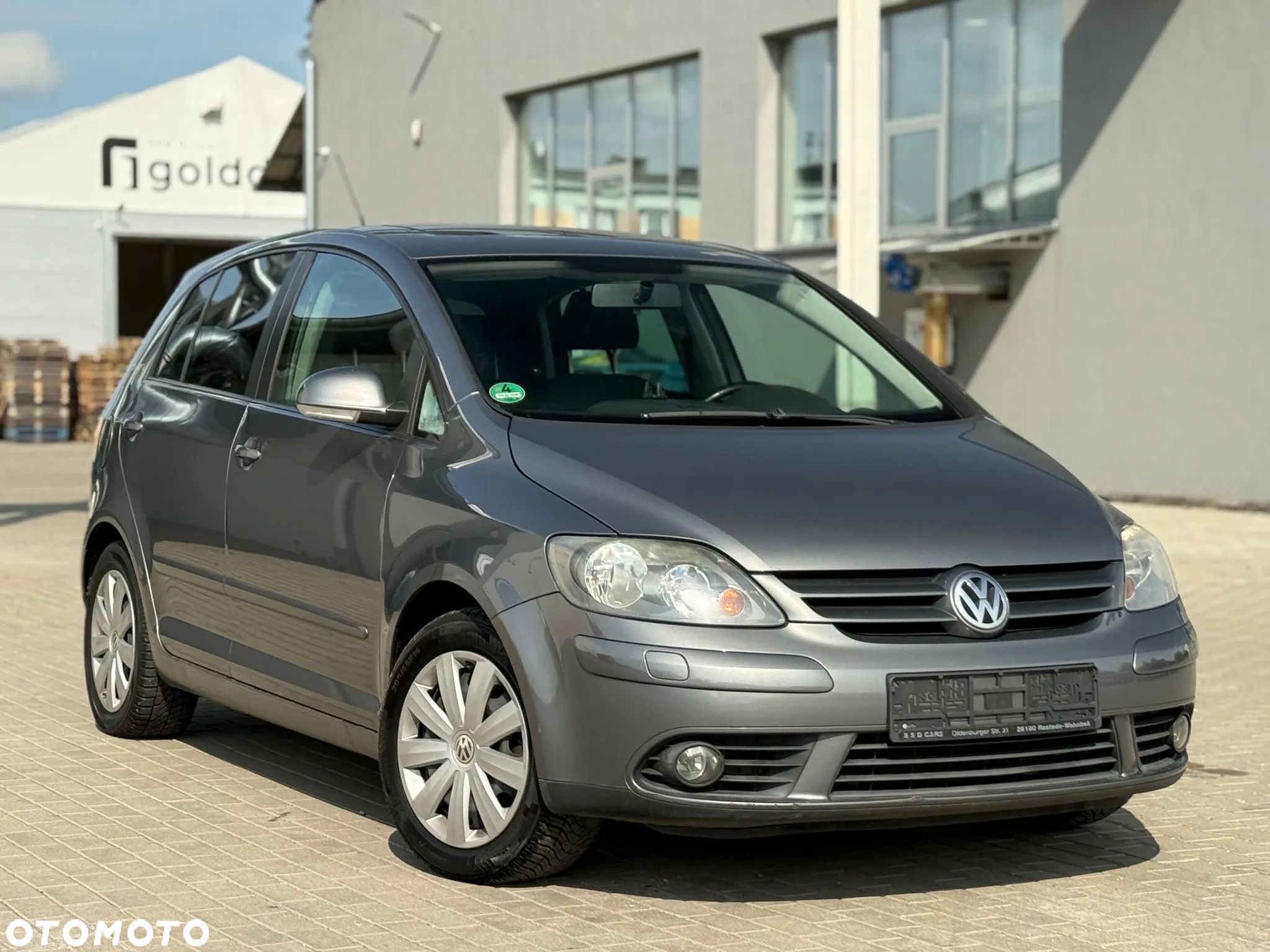 Volkswagen Golf Plus 2.0 TDI Comfortline - 1