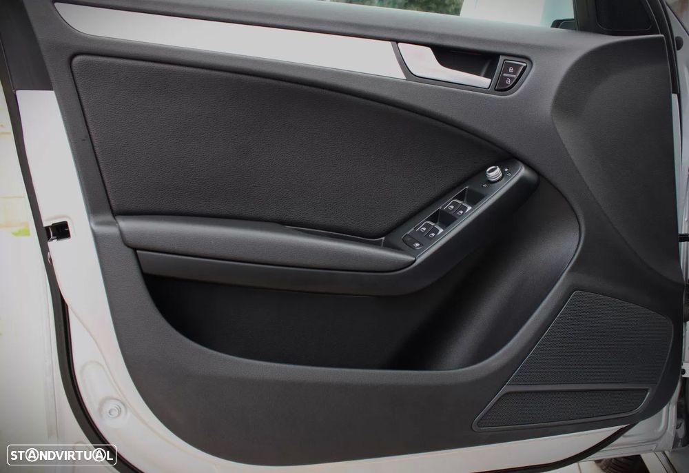 Audi A4 Allroad - 12