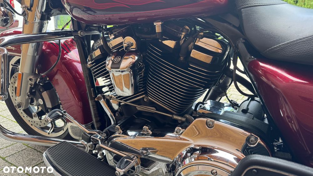 Harley-Davidson Touring Road King - 10