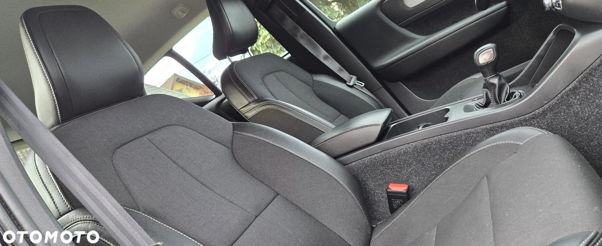 Volvo XC 40 D3 Momentum Pro - 11