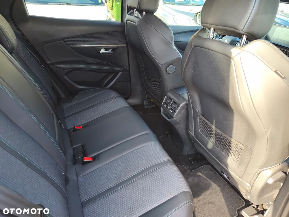 Peugeot 3008 BlueHDi 130 Stop & Start EAT8 Active Business-Paket - 17