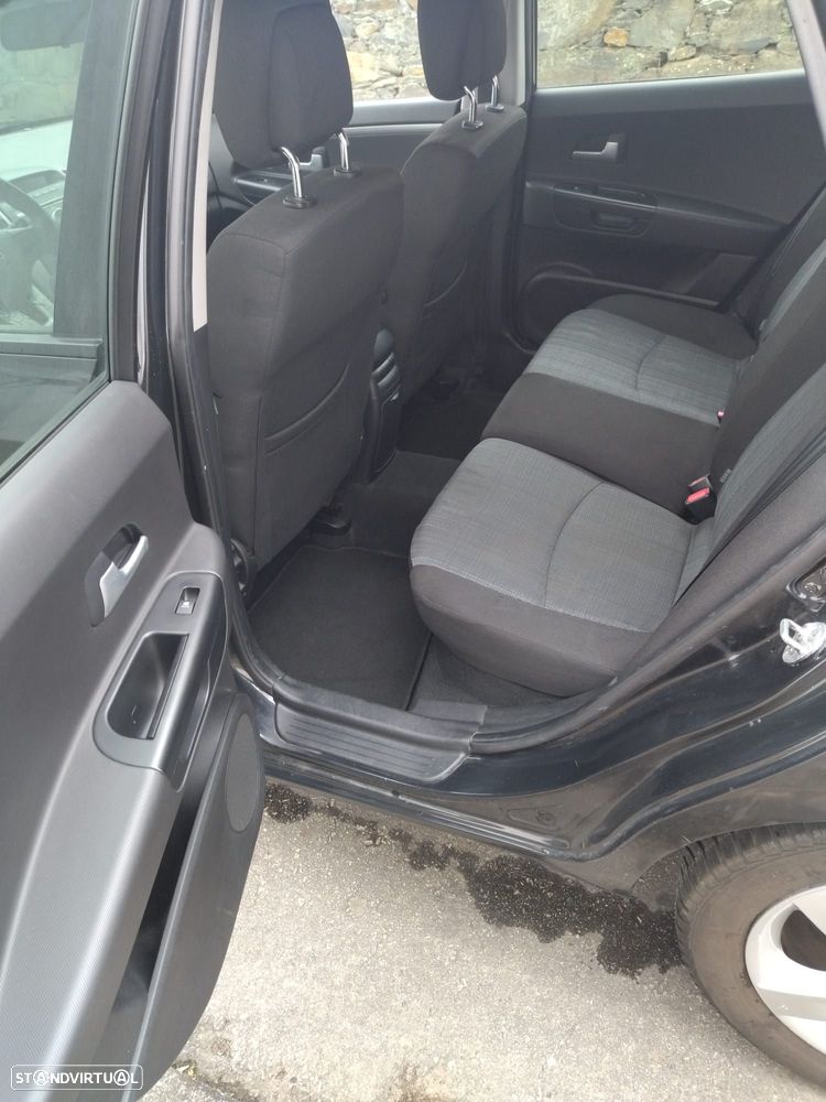 Kia Ceed SW - 9
