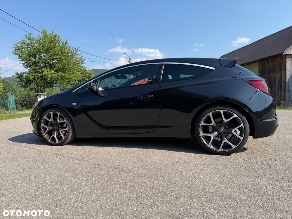 Opel Astra OPC - 8