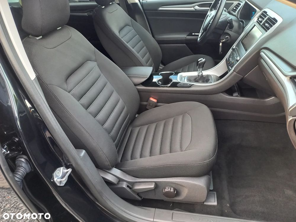 Ford Mondeo 2.0 TDCi Titanium - 18