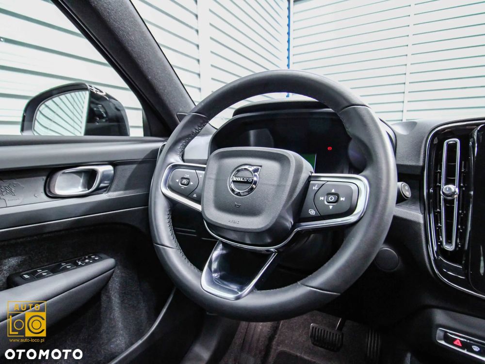 Volvo XC 40 73kWh P6 Recharge Plus - 29