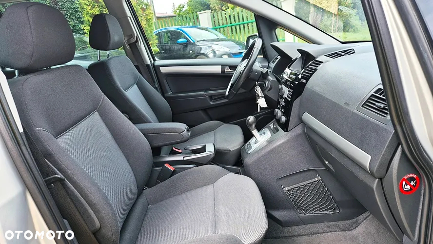 Opel Zafira 1.8 Cosmo EasyTronic EU5 - 39