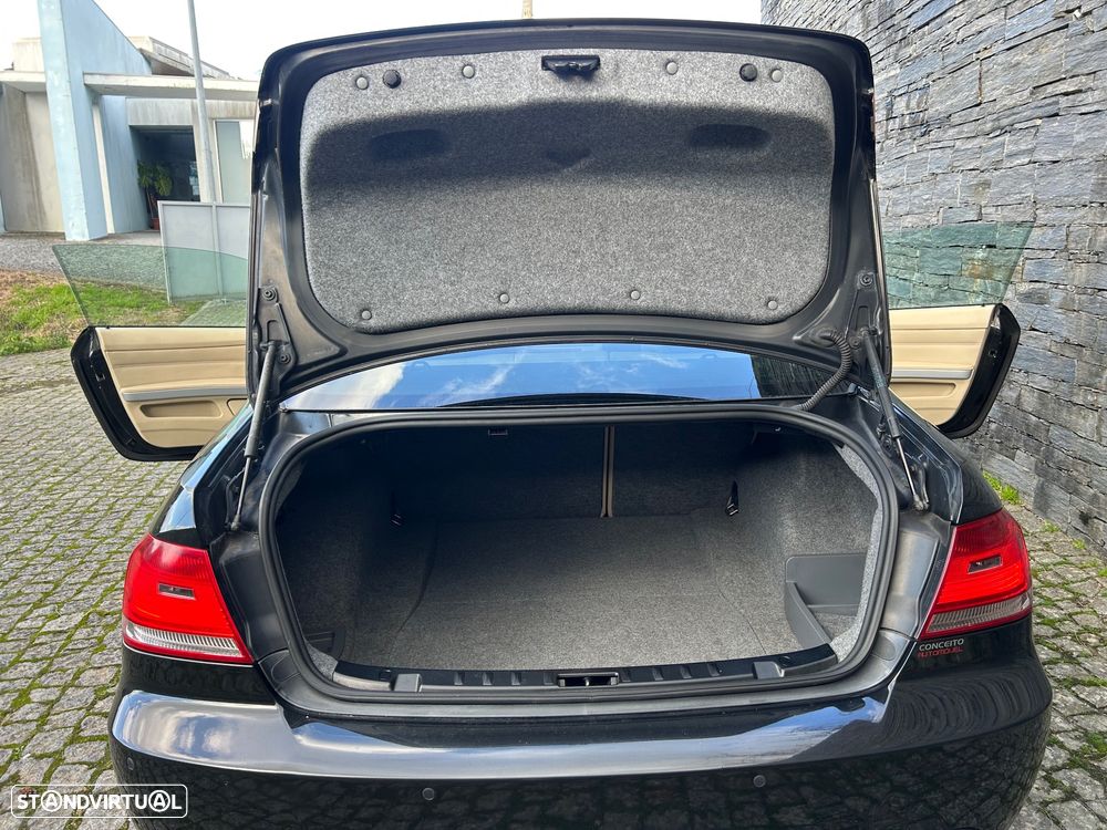 BMW 320 d Coupe - 19