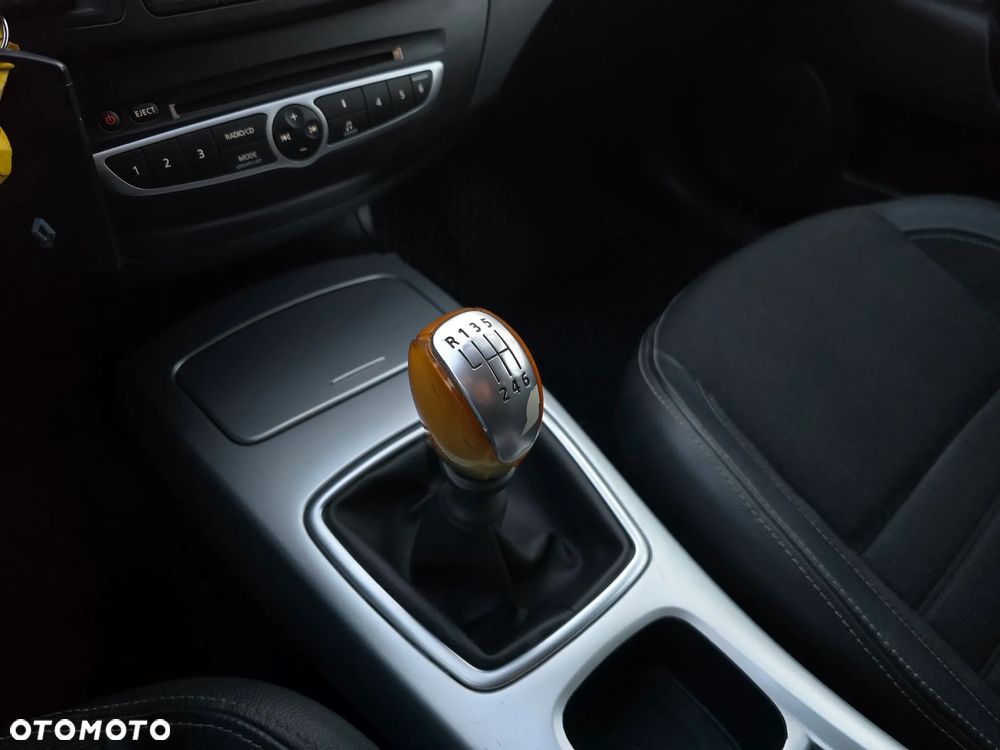 Renault Laguna 2.0 16V 140 Sportway - 27