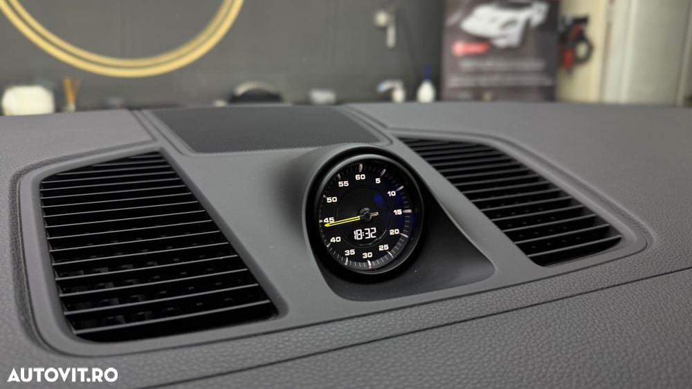 Porsche Cayenne Tiptronic S Platinum Edition - 21