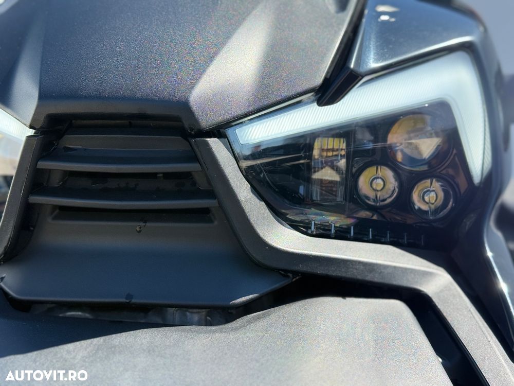 Can-Am Ryker 900 - 6