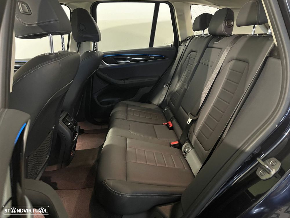 BMW iX3 Inspiring - 14