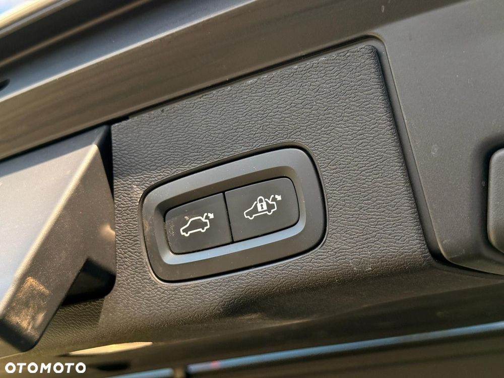Volvo XC 60 - 33