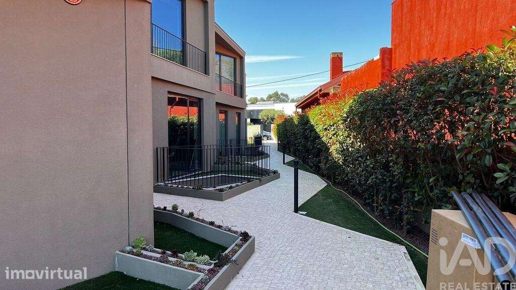 Casa / Villa T3 em Canidelo de 408,00 m2 - Grande imagem: 2/29