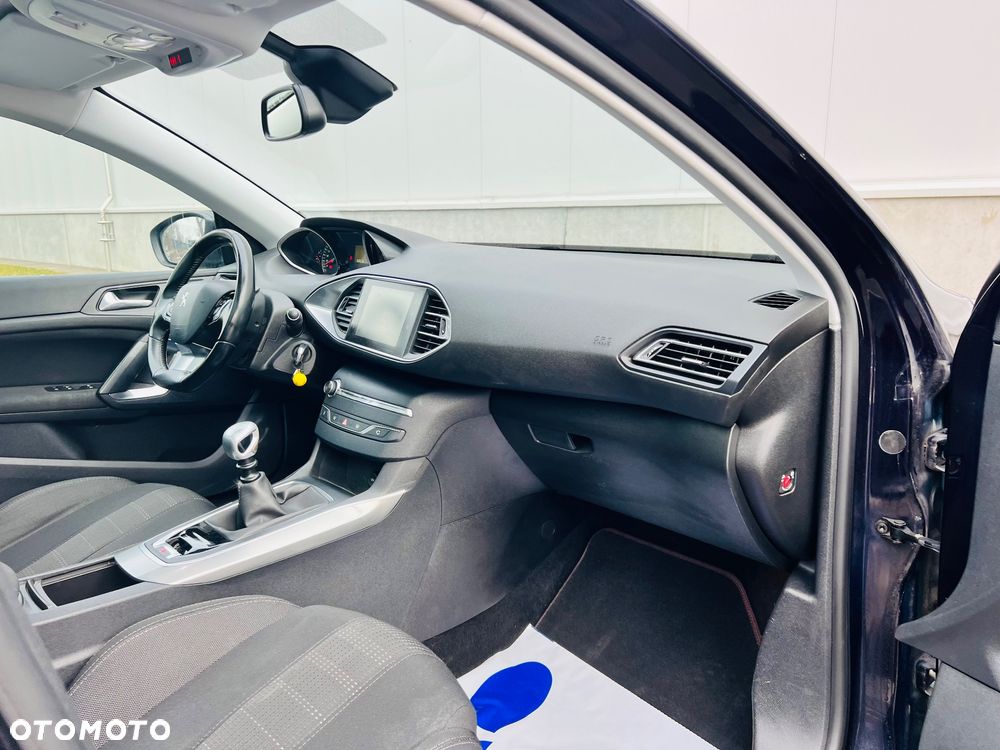 Peugeot 308 e-HDi 115 Stop & Start Allure - 34