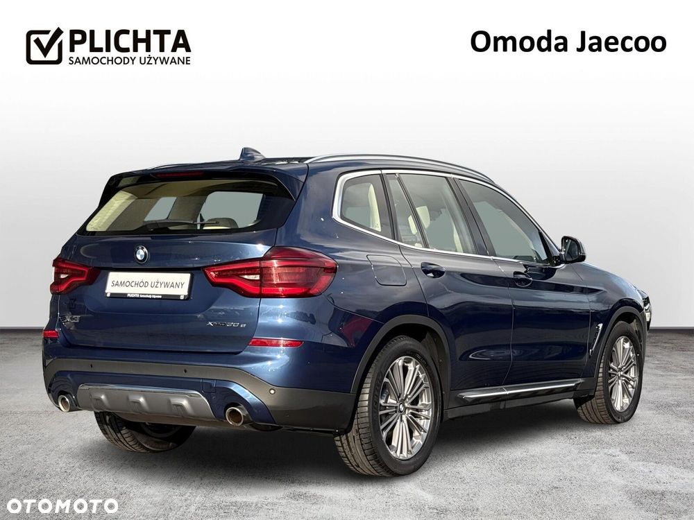BMW X3 xDrive30e Luxury Line - 5