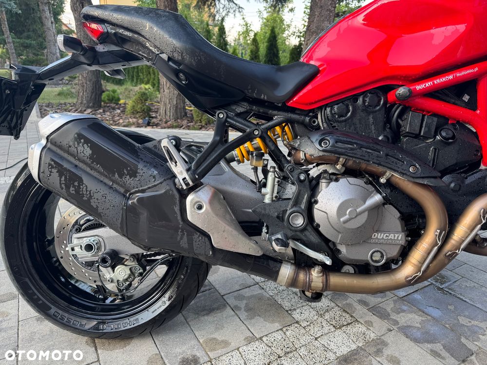 Ducati Monster - 14