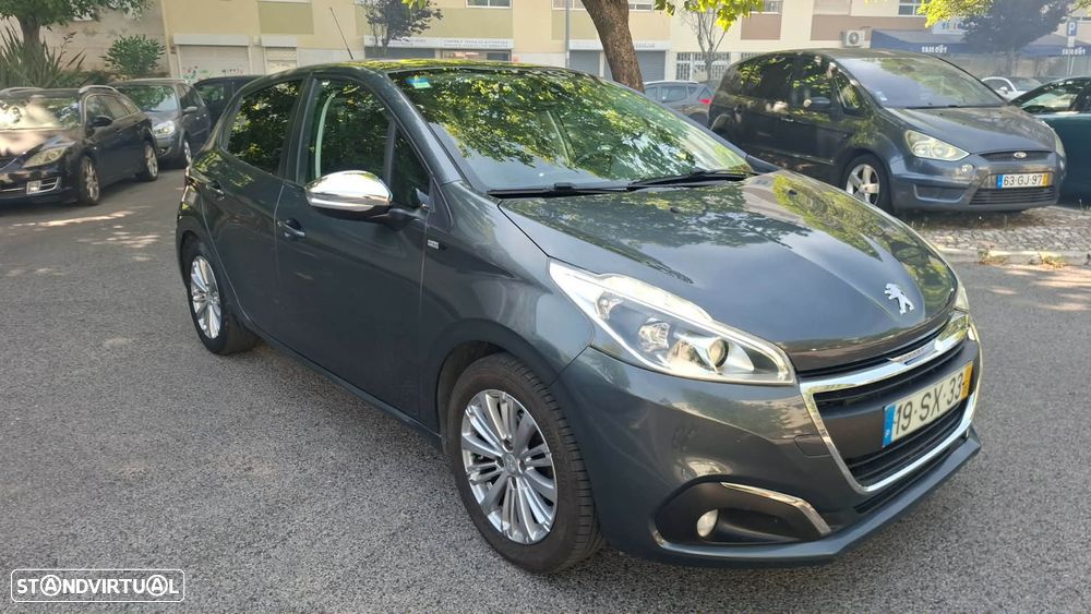 Peugeot 208 1.2 PureTech Style - 2