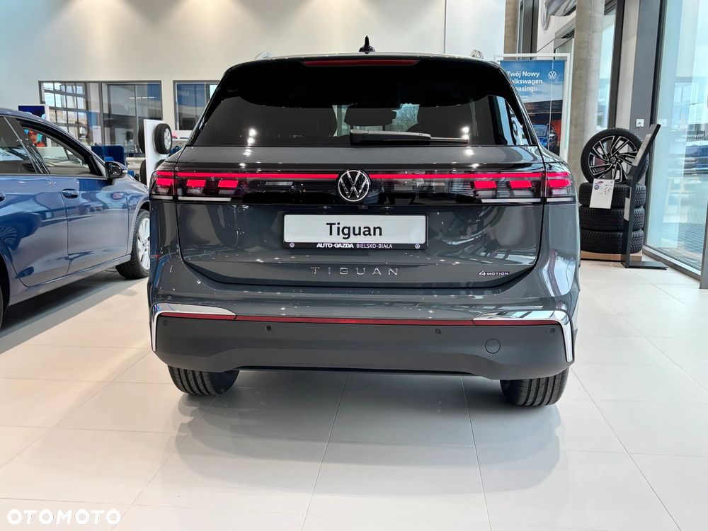 Volkswagen Tiguan 2.0 TSI 4Mot Elegance DSG - 8
