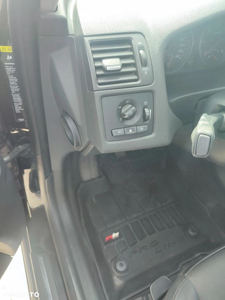 Volvo V50 2.0D DPF Momentum - 16