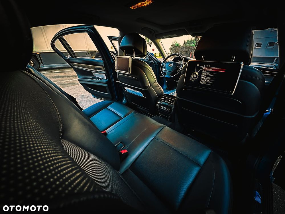 BMW-ALPINA B7 Bi-Turbo Switch-Tronic Allrad - 24