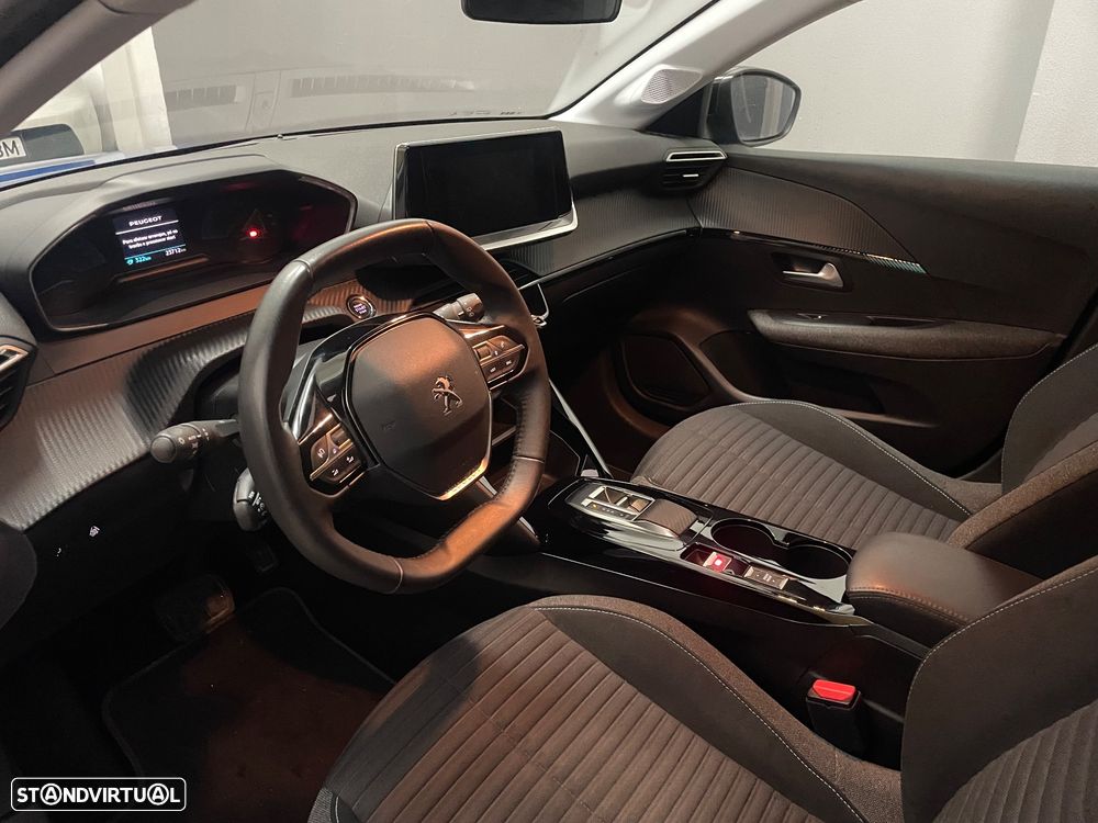 Peugeot e-208 E-Style - 10