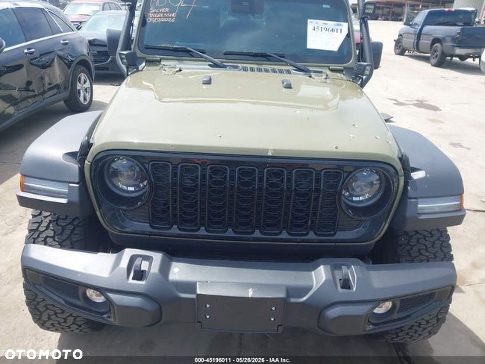 Jeep Wrangler - 8