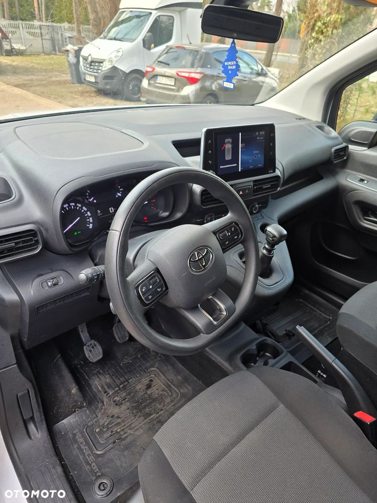 Toyota Proace City - 7