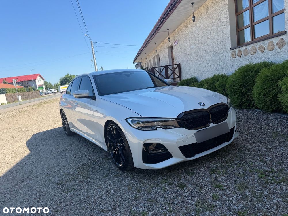 BMW Seria 3 330d M Sport - 2