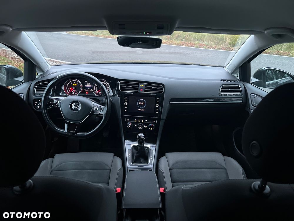 Volkswagen Golf Variant 1.5 TSI BMT Evo Highline - 15