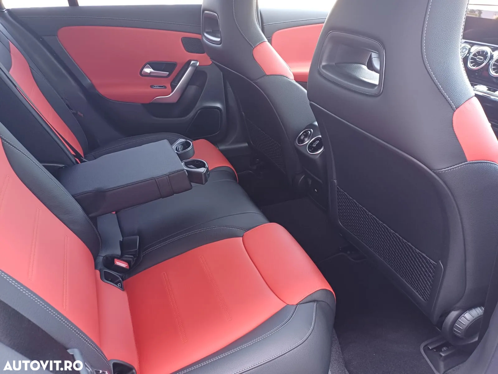 Mercedes-Benz CLA 250 MHEV 4MATIC Coupe - 12