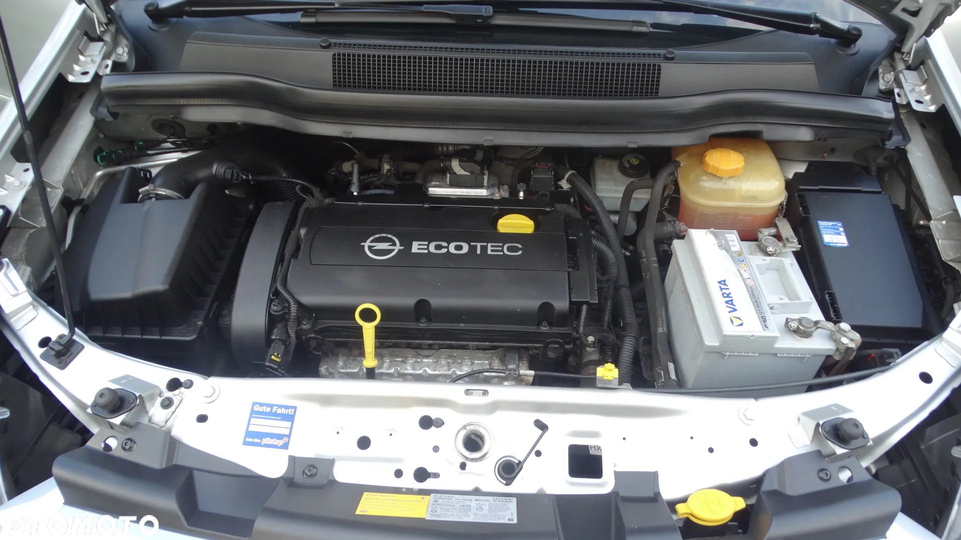 Opel Zafira 1.8 Cosmo - 27