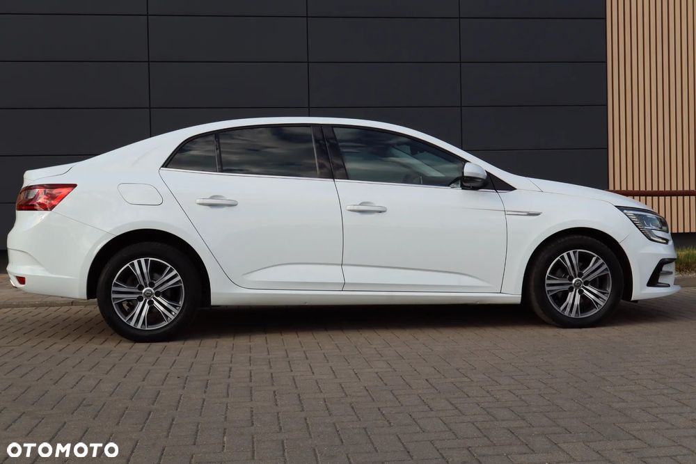 Renault Megane 1.3 TCe Intens - 23