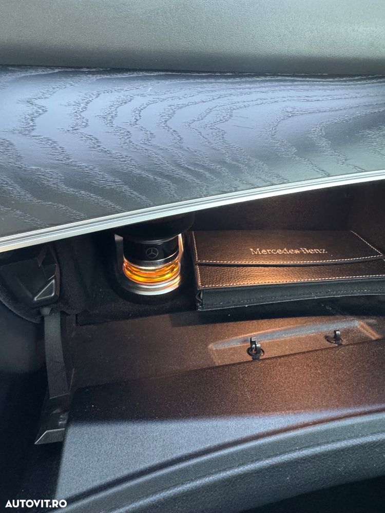 Mercedes-Benz E 220 d 4MATIC Aut. - 23