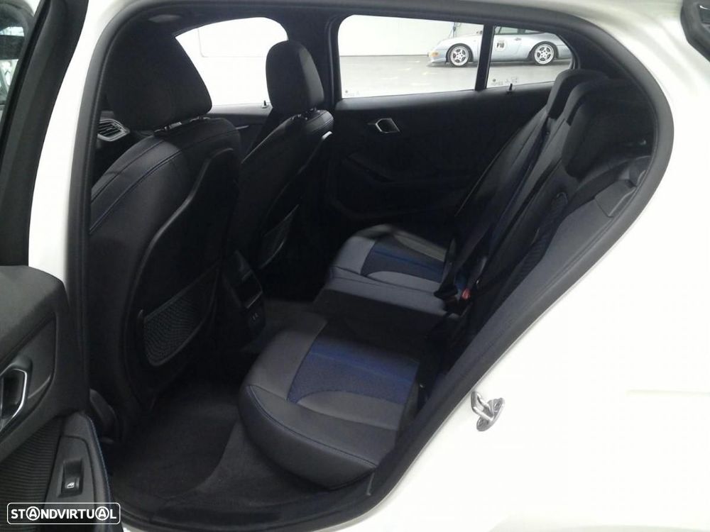 BMW 116 d Corporate Edition M - 4