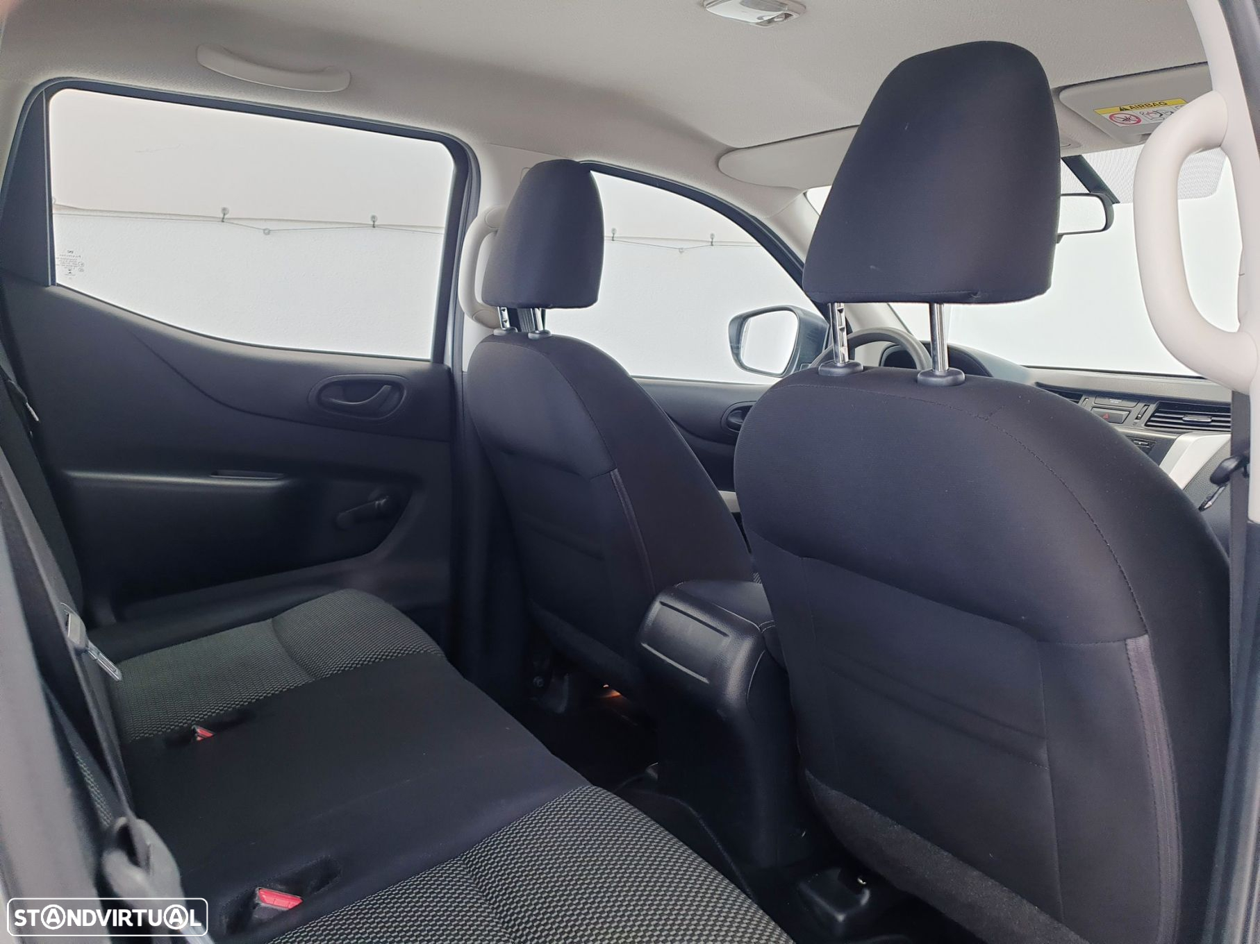 Nissan Navara 2.3 dCi CD 4WD CC Visia B.Dif - 21