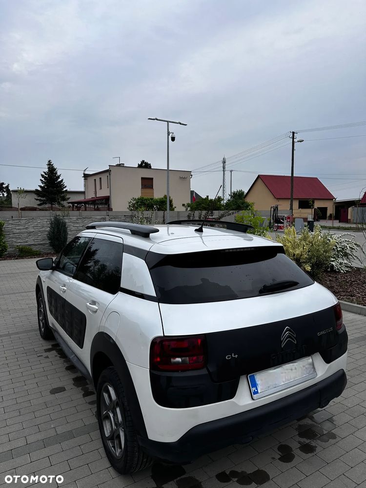 Citroën C4 Cactus 1.2 PureTech Shine EU6 - 6
