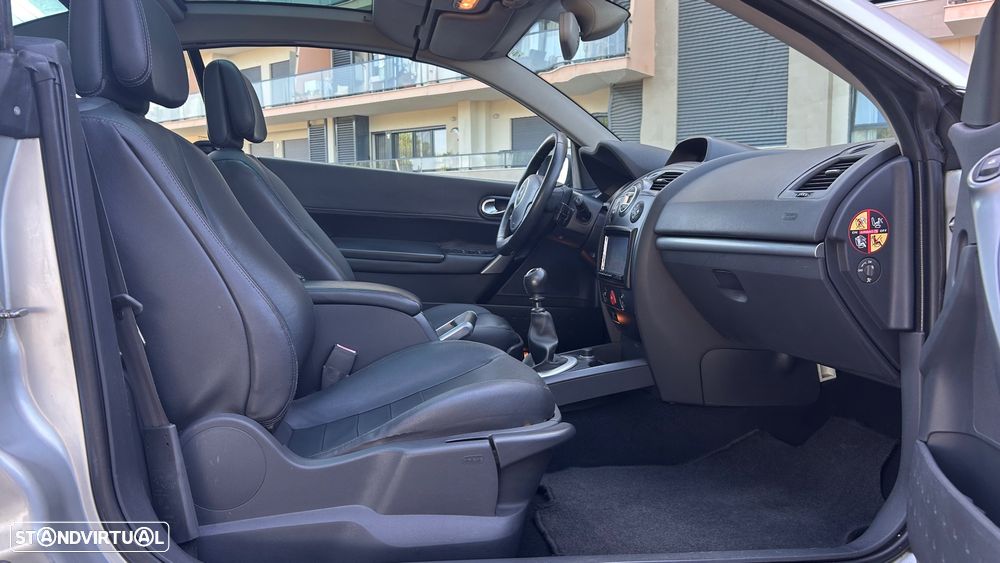 Renault Mégane CC 1.5 dCi Dynamique S - 11