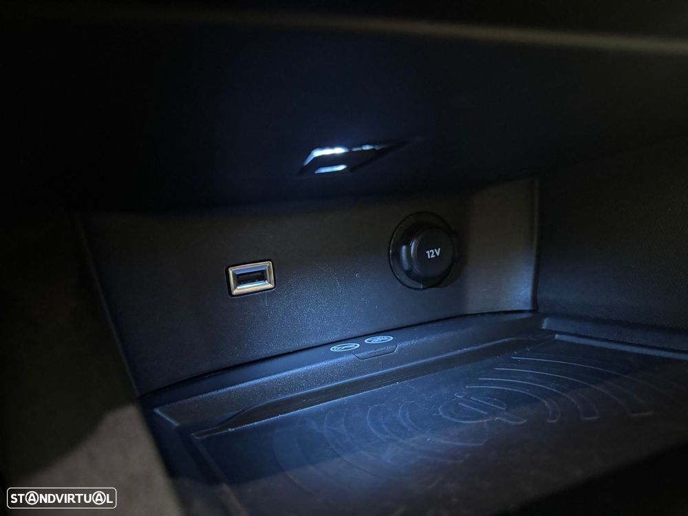 Peugeot 3008 1.2 PureTech Allure EAT8 - 48